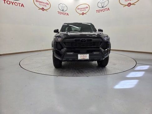 New 2026 Toyota Tacoma TRD Off-Road AWD/4WD image 3