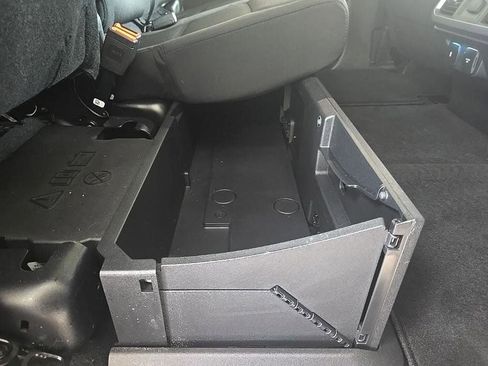 Used 2025 Ford F150 XLT w/ Equipment Group 302A MID image 38