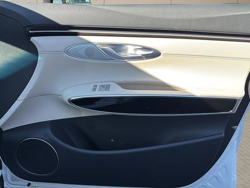 Certified 2026 Genesis GV70 2.5T image 36