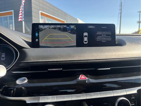 Used 2023 Genesis G80 2.5T image 31