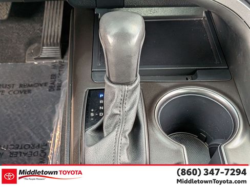 Used 2024 Toyota Camry SE w/ Cold Weather Package AWD/4WD image 27