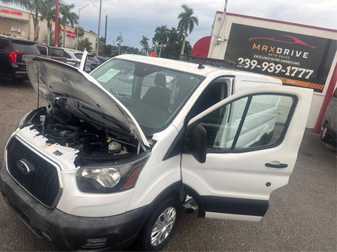 Used 2023 Ford Transit 250 Low Roof w/ Exterior Upgrade Package RWD image 12