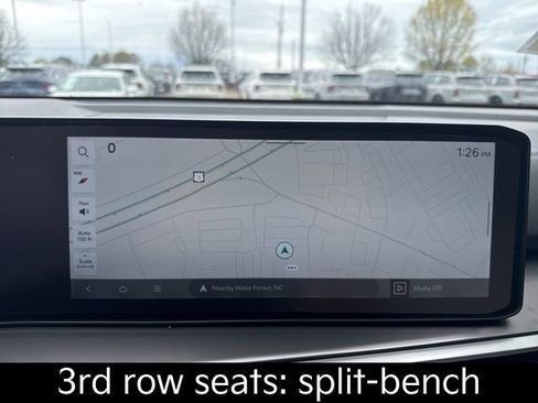 Certified 2025 Kia Sorento S image 28