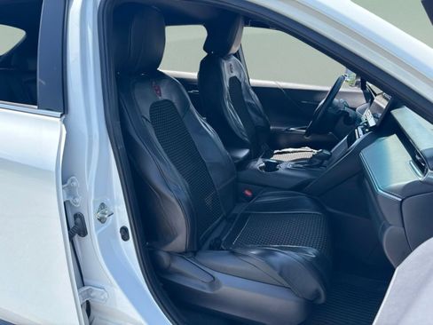 Used 2024 Toyota Venza Nightshade AWD/4WD image 24