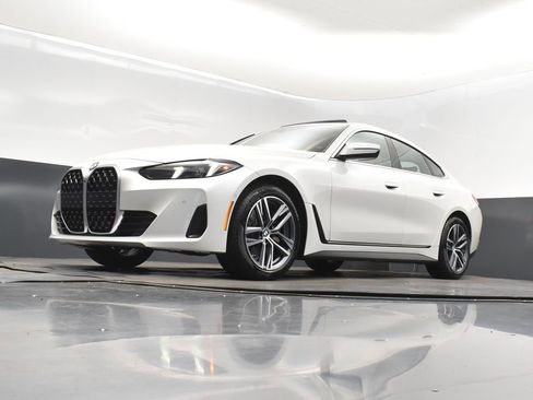 Certified 2025 BMW 430i image 38