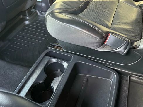 Used 2020 Ford Explorer Platinum w/ Premium Technology Package image 56