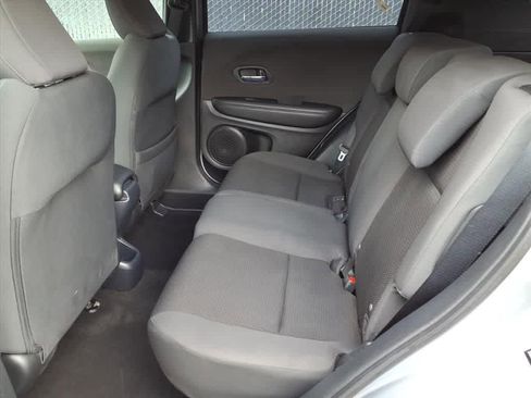 Certified 2019 Honda HR-V Sport image 9