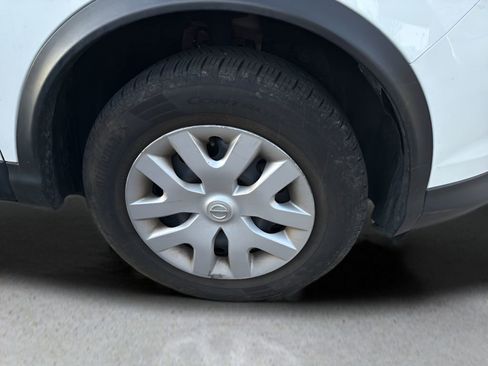 Used 2019 Nissan Rogue Sport S image 7