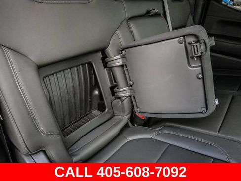 Used 2019 Chevrolet Silverado 1500 RST AWD/4WD image 46