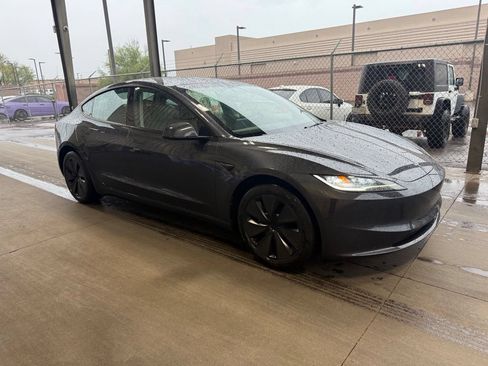 Used 2024 Tesla Model 3 Standard Range RWD image 3