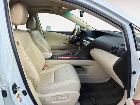 Used 2010 Lexus RX 350 2WD image 19