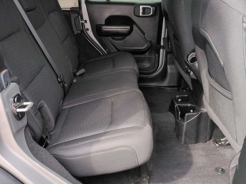Used 2020 Jeep Wrangler Unlimited Sport S AWD/4WD image 21