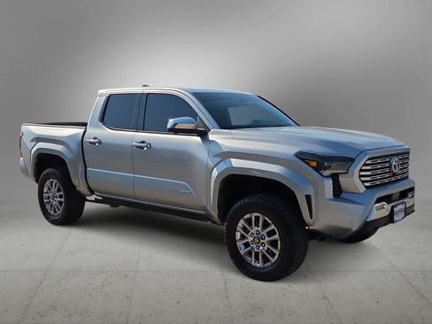 Certified 2024 Toyota Tacoma Limited w/ Limited Package (LT) AWD/4WD image 2
