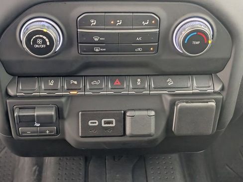 Certified 2025 Chevrolet Silverado 2500 Custom w/ Custom Value Package image 21