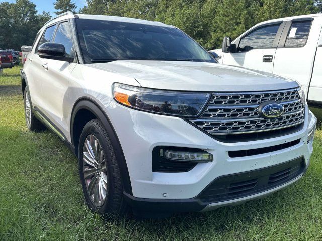 Used 2022 Ford Explorer Limited w/ Equipment Group 301A RWD image 12