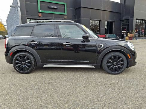 Used 2020 MINI Cooper Countryman S w/ Storage Package image 7