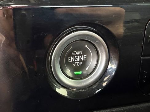 Used 2023 GMC Sierra 1500 SLE image 22