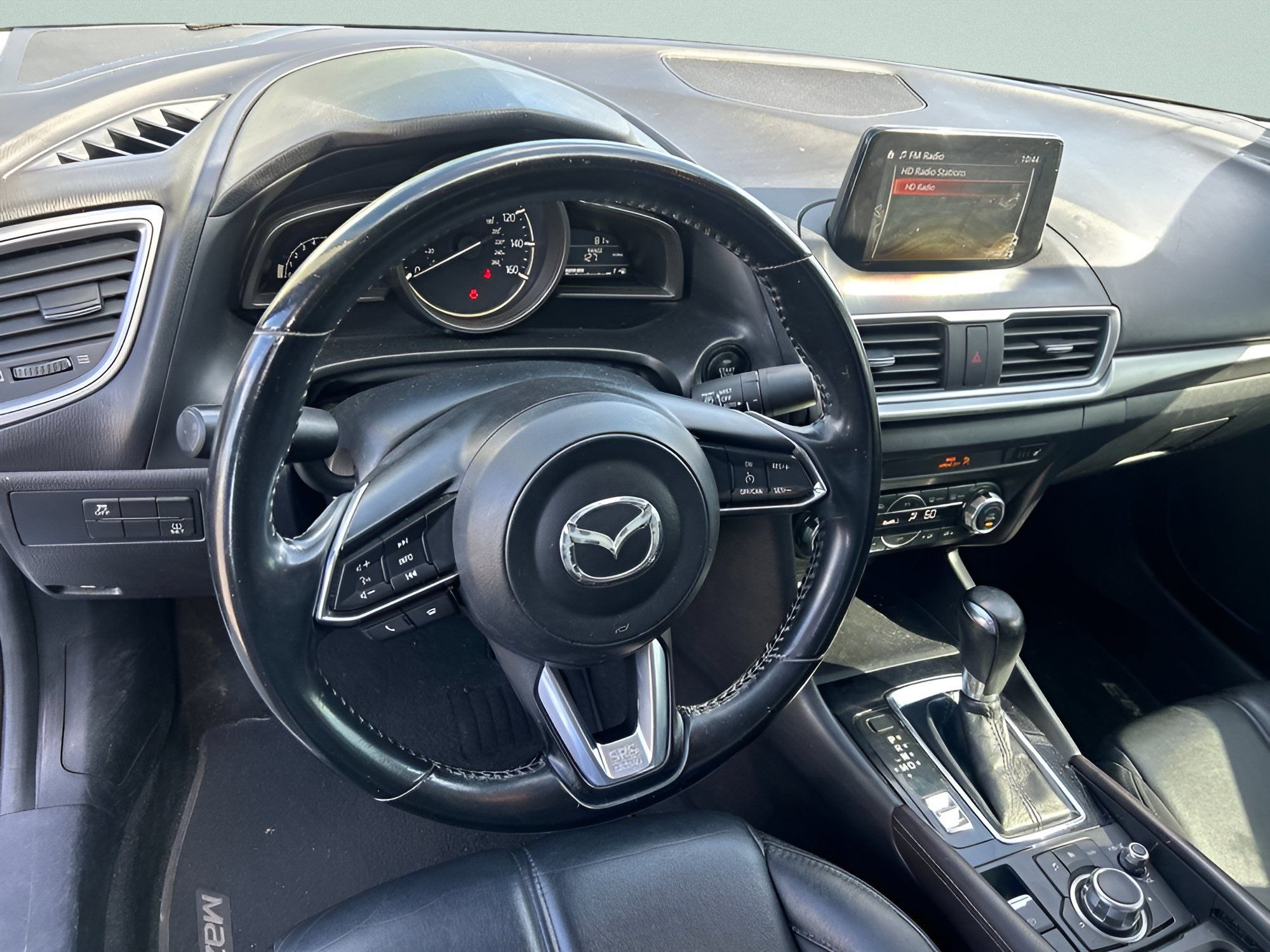 Used 2017 MAZDA MAZDA3 Touring FWD image 19