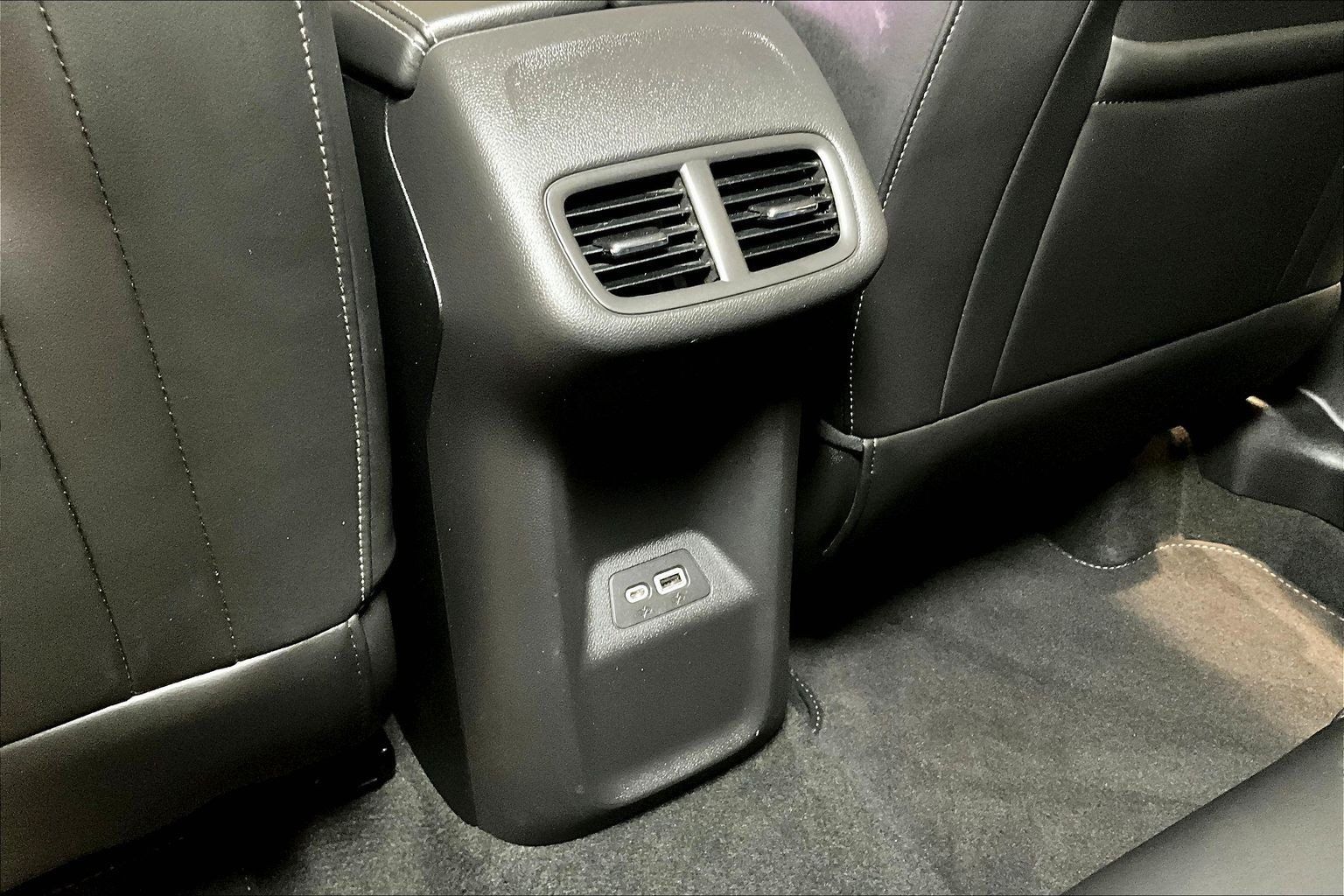 Used 2023 Buick Envision Preferred AWD/4WD image 11