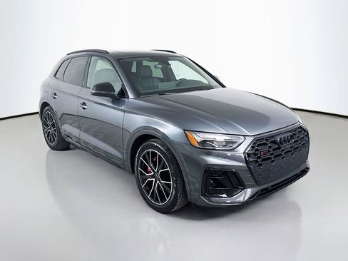 Certified 2025 Audi SQ5 Premium Plus w/ Premium Plus Package image 7