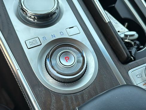 Used 2024 Genesis GV80 3.5T w/ Prestige Package AWD/4WD image 19