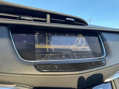 Used 2019 Cadillac XT5 Premium Luxury w/ Driver Assist Package image 23