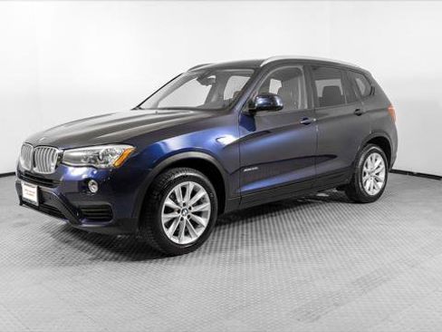 Used 2017 BMW X3 xDrive28i image 2
