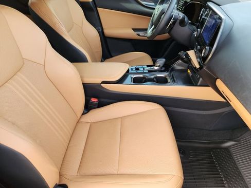 Used 2025 Lexus NX 250 FWD w/ Accessory Package (2T) image 14