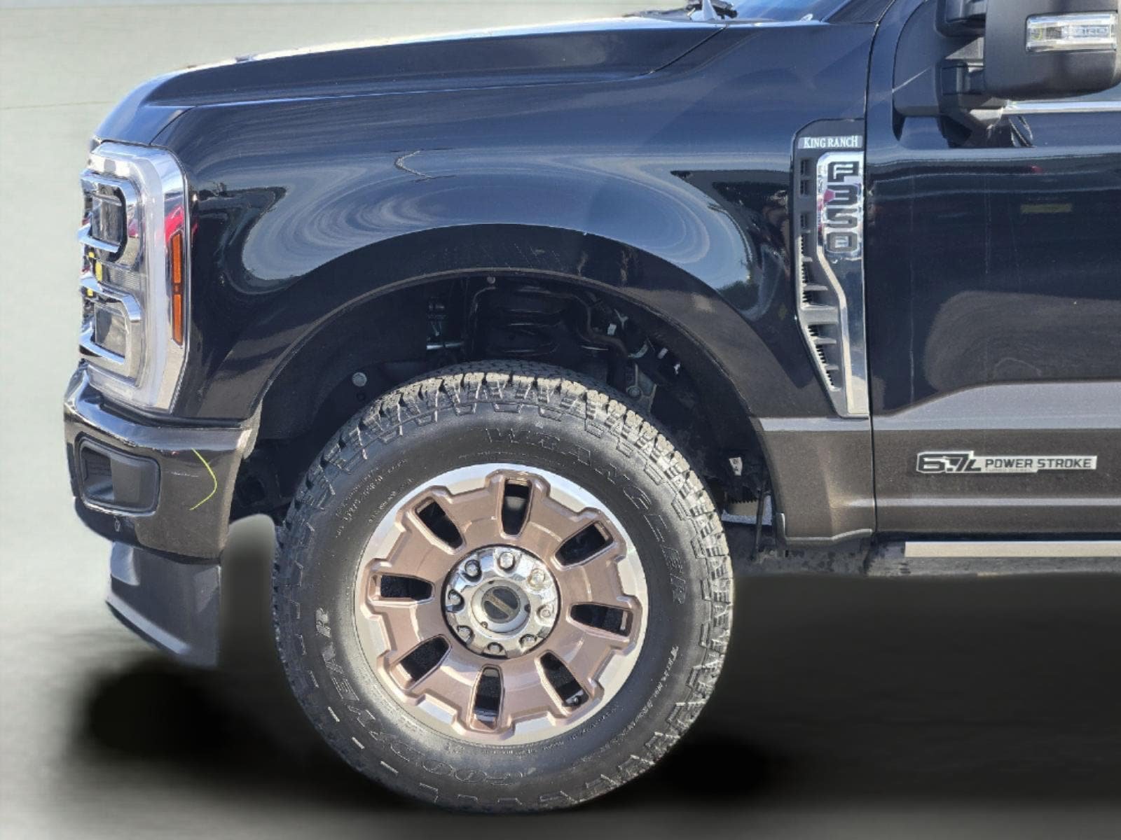 Certified 2024 Ford F350 King Ranch w/ FX4 Off-Road Package AWD/4WD image 9