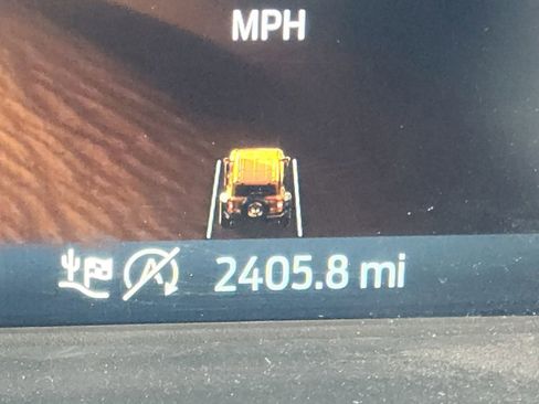 Used 2022 Ford Bronco Raptor w/ Interior Carbon Fiber Pack 6 image 9