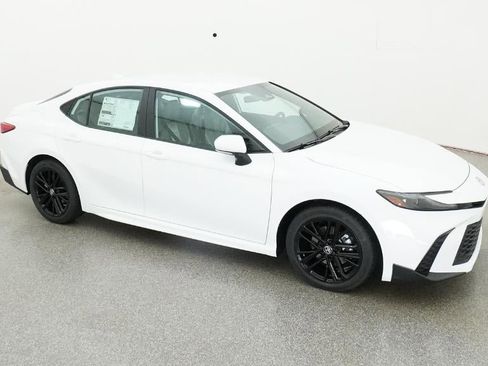 New 2026 Toyota Camry SE image 45