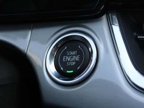 New 2026 Chevrolet Trax LT w/ Driver Confidence Package FWD image 40