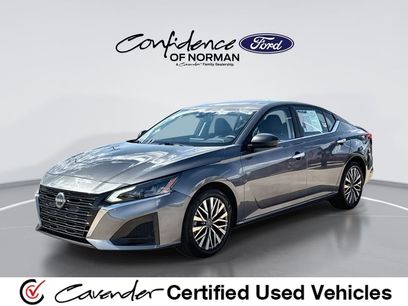 Used 2025 Nissan Altima 2.5 SV