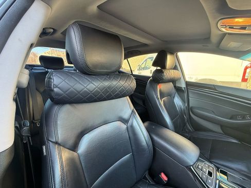 Used 2014 Kia Cadenza Premium w/ Technology Package image 20