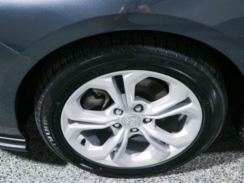 Used 2024 Honda Accord LX image 11