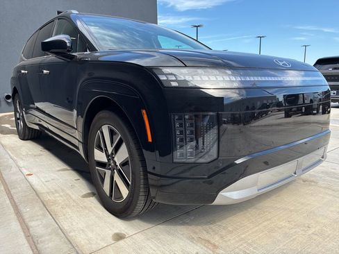 New 2026 Hyundai Ioniq 9 SEL image 3