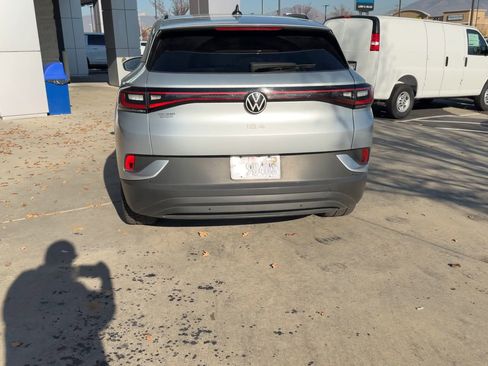 Used 2021 Volkswagen ID.4 Pro w/ ID.4 Protection Package image 7