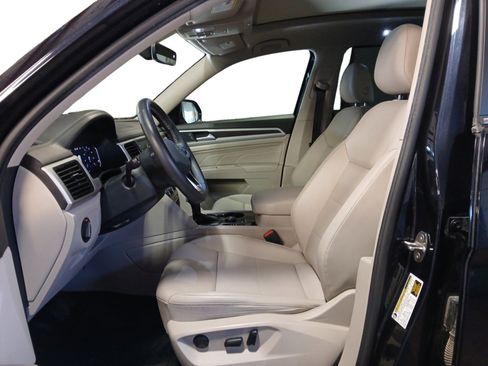 Used 2022 Volkswagen Atlas SE image 9