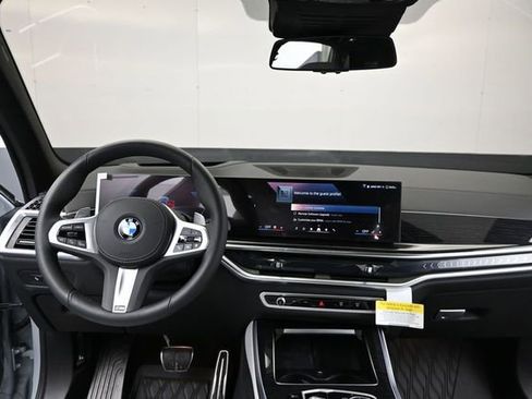 Used 2026 BMW X5 xDrive40i w/ M Sport Package AWD/4WD image 15