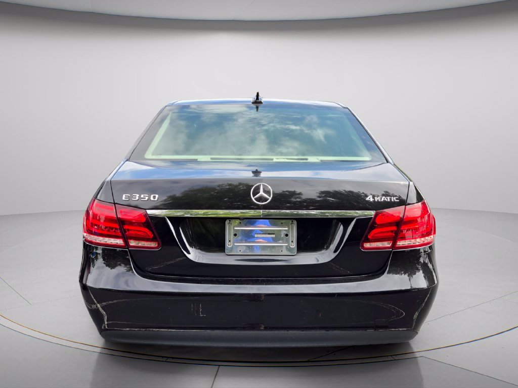 Used 2014 Mercedes-Benz E 350 4MATIC Sedan image 7