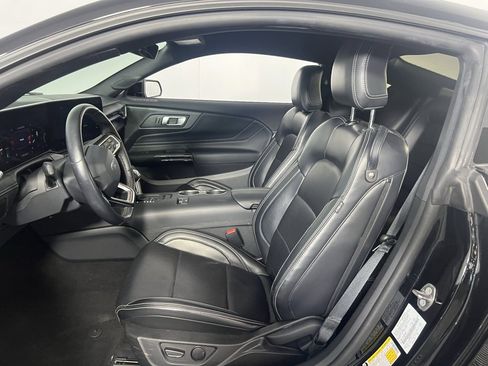 Used 2024 Ford Mustang Premium image 22