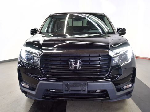 Used 2023 Honda Ridgeline RTL-E image 3