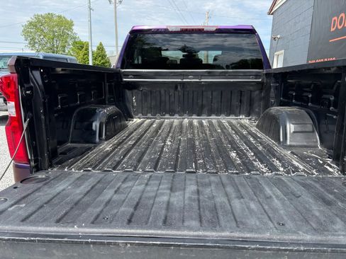 Used 2021 Chevrolet Silverado 1500 LT Trail Boss AWD/4WD image 5