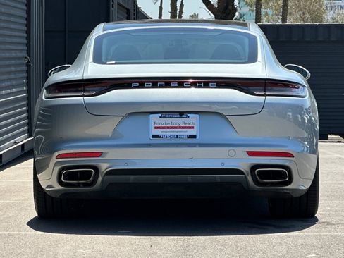 Certified 2021 Porsche Panamera image 7