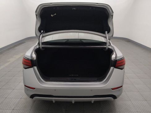 Used 2020 Nissan Sentra SV FWD image 29