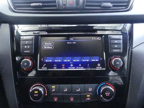 Used 2021 Nissan Rogue Sport S AWD/4WD image 12