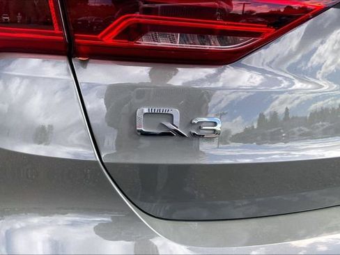 Used 2020 Audi Q3 2.0T Prestige image 8