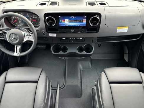 New 2026 Mercedes-Benz Sprinter 3500 image 12