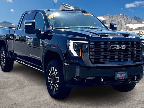 Used 2024 GMC Sierra 3500 Denali Ultimate AWD/4WD image 12