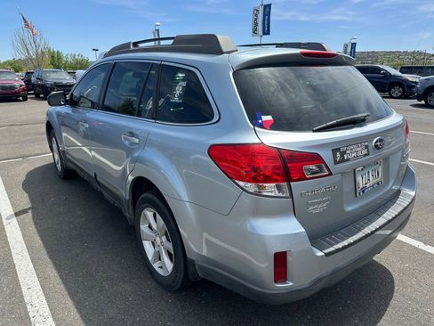 Used 2014 Subaru Outback 2.5i AWD/4WD image 5
